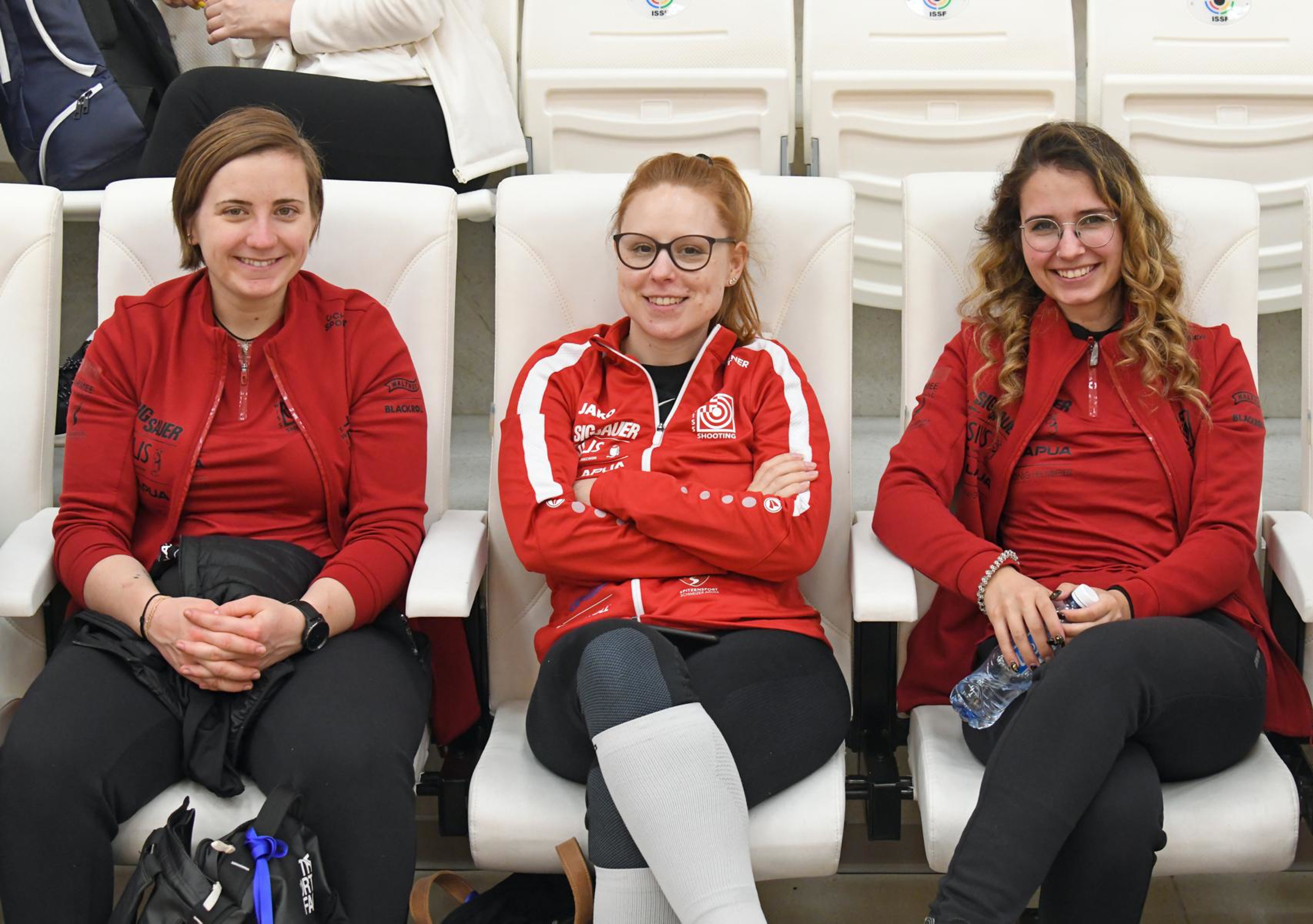 Sarina Hitz, Nina Christen und Annina Tomaschett in Baku (AZE). Foto: Jürgen Heise
